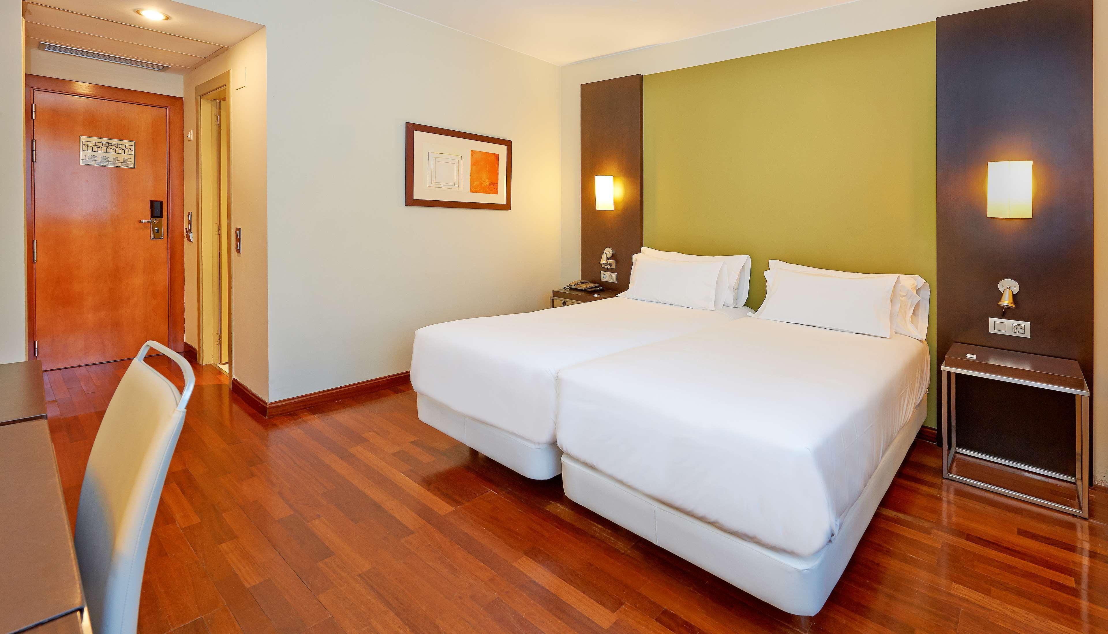 Nh Sport Hotel Zaragoza Kültér fotó