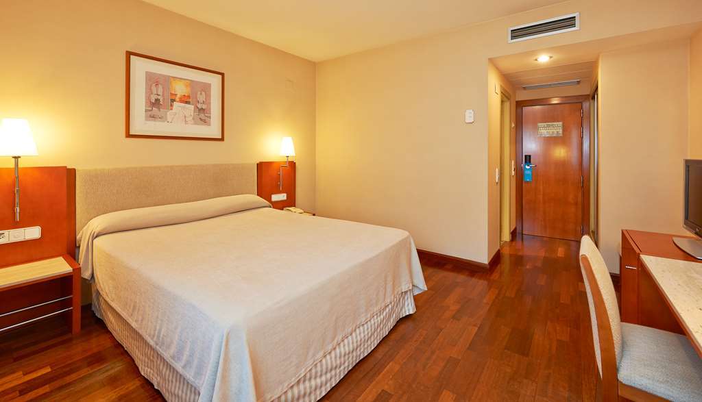 Nh Sport Hotel Zaragoza Szoba fotó