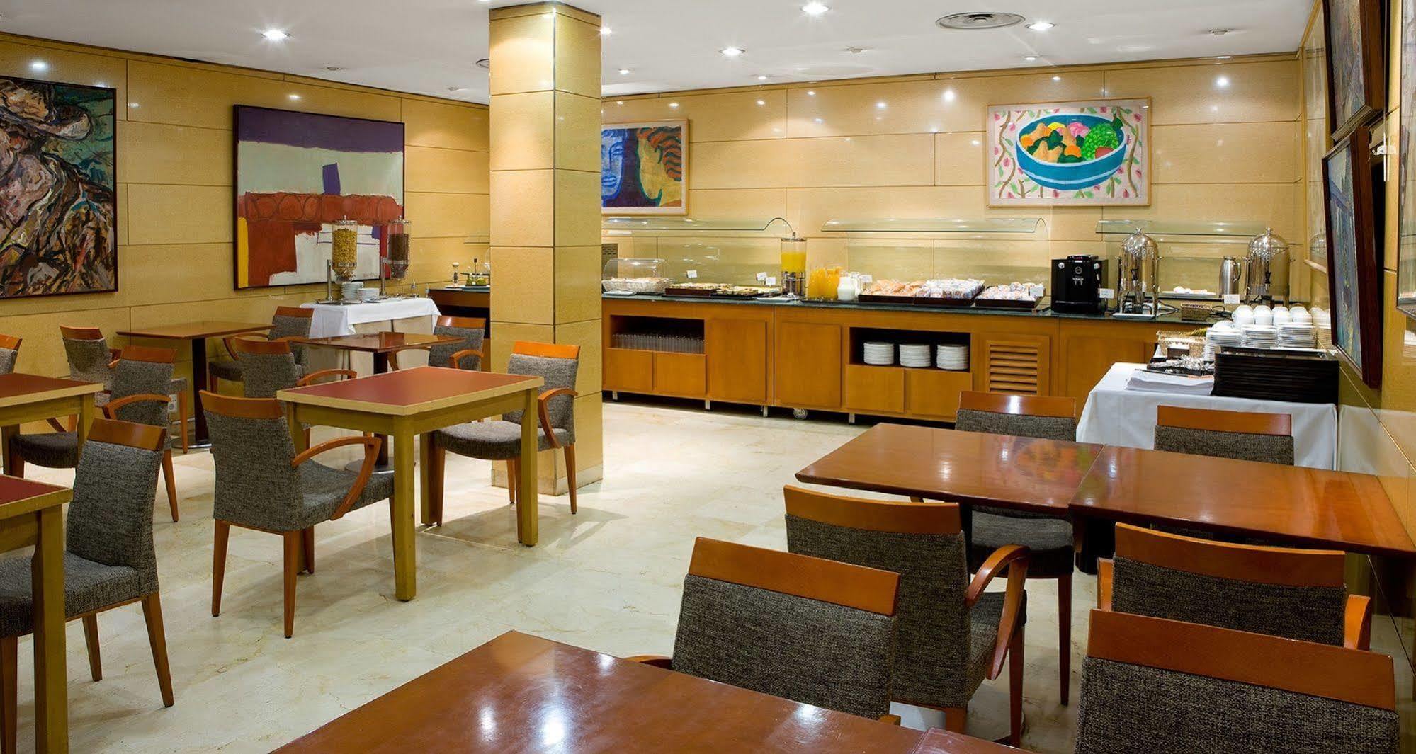 Nh Sport Hotel Zaragoza Kültér fotó